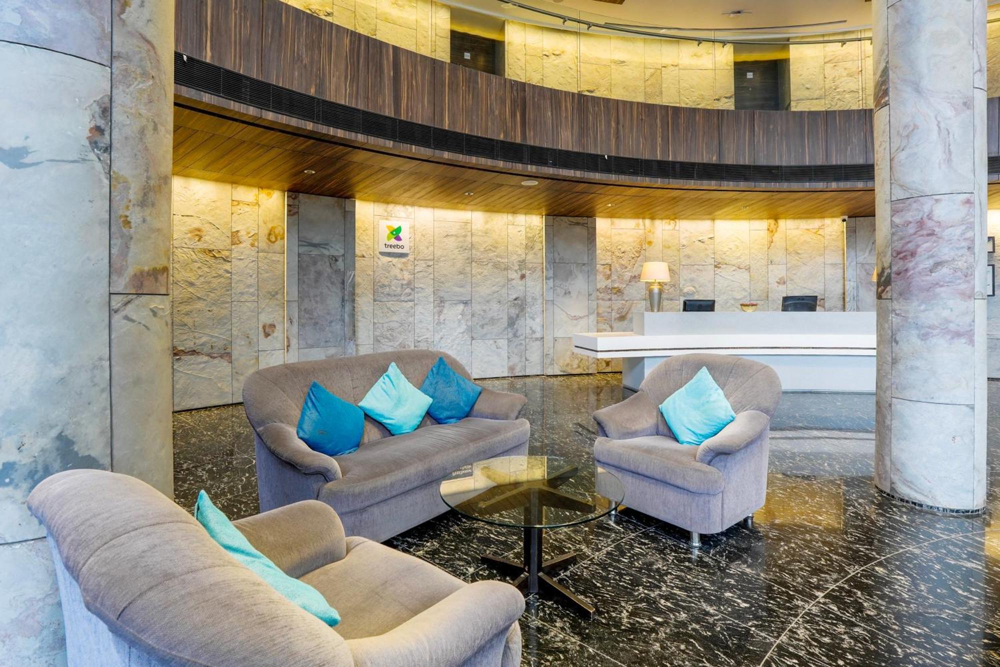 Hotel Treebo Niraali Executive, Hinjewadi Pimpri-Chinchwad Exteriér fotografie